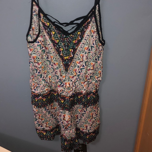 Romper - Picture 1 of 3